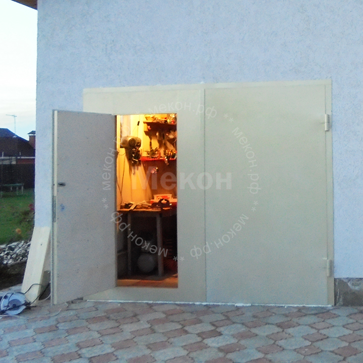 Распашные ворота